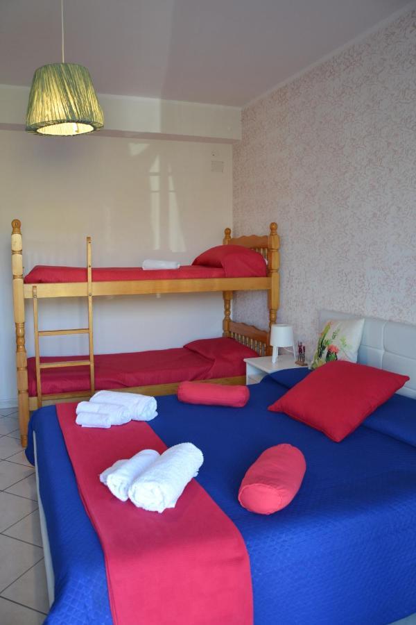 Bed and Breakfast Profumo Di Mare Giardini-Naxos Exterior foto